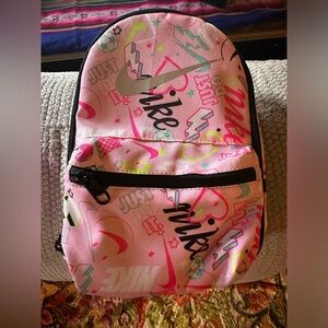 Small Nike cooler